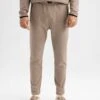 DeFacto Slim Fit- Trainingsbroek - Beige -ZALANDO WINKEL b5f48904852243ac837f3f050d899f1f