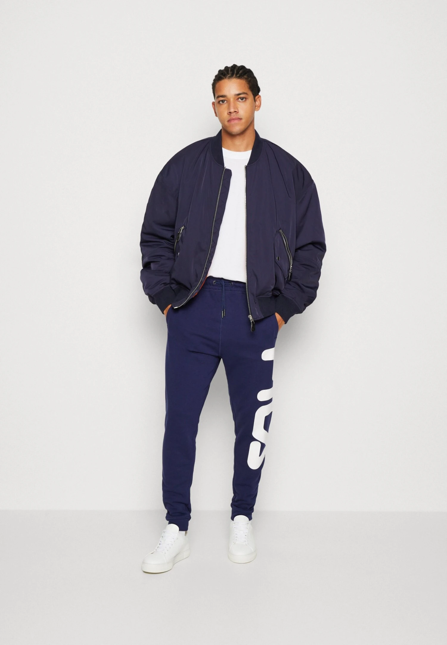 Fila Bronte Pants Unisex - Trainingsbroek - Medieval Blue 4 Fila Bronte Pants Unisex - Trainingsbroek - Medieval Blue - Afbeelding 2