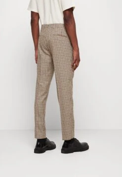 Blythe Suit - Kostuum - Beige -ZALANDO WINKEL ba2b17f281fe4e22a1f3c6cbdaaa38b6