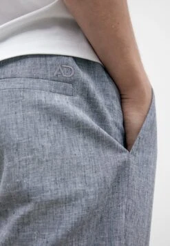 ADOLFO DOMINGUEZ Mixed - Trainingsbroek - Navy Blue White -ZALANDO WINKEL d84c00c5e3b14e418e4e974924f3d3cd