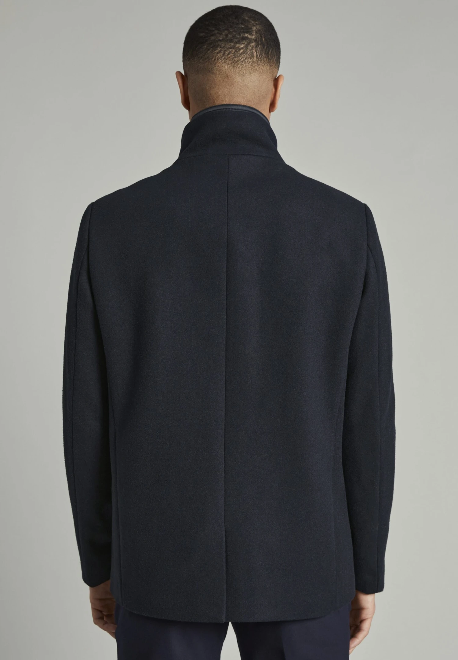 Matinique Harvey - Halflange Jas - Dark Navy 5 Matinique Harvey - Halflange Jas - Dark Navy - Afbeelding 3