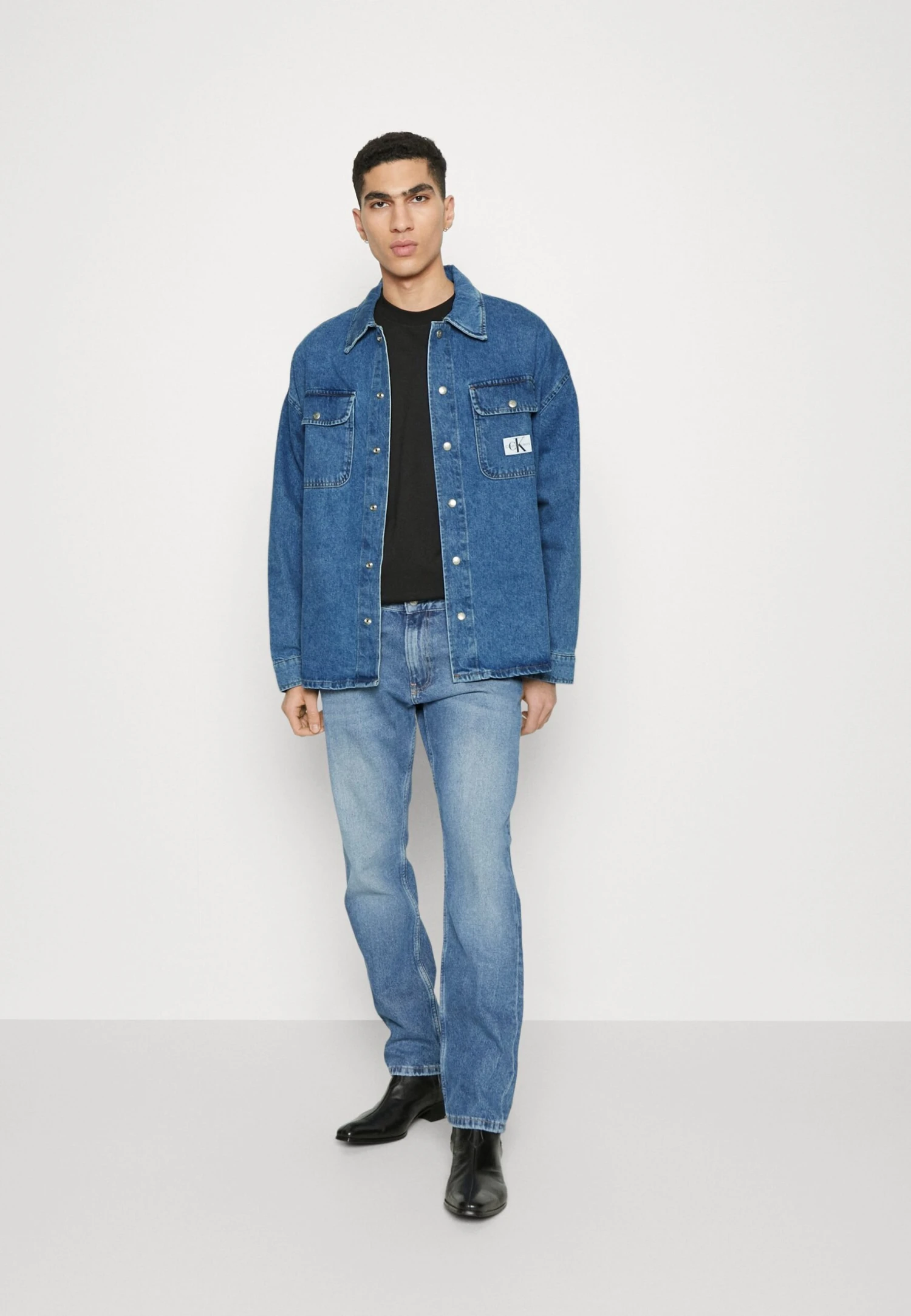 Calvin Klein Jeans Boxy Loose Shirt - Overhemd - Light-Blue Denim 4 Calvin Klein Jeans Boxy Loose Shirt - Overhemd - Light-Blue Denim - Afbeelding 2