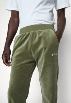 Fila Tegal Track Pants - Trainingsbroek - Olive Night -ZALANDO WINKEL da760830d8ab45a9b3202bc810c12575