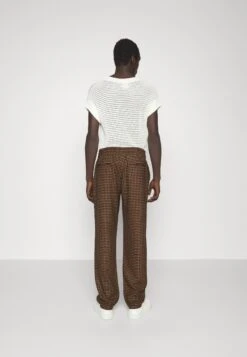 Les Deux Patrick Houndstooth Pants - Broek - Coffee Brown/Dark Sand -ZALANDO WINKEL e5ebd04bcd18451a823096e89cd2f79c