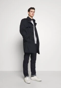 DRYKORN Skopje - Halflange Jas - Navy -ZALANDO WINKEL e949973c9066470e899f4a02a0cb6d56