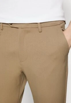 Les Deux Como Suit Pants Seasonal - Broek - Desert Taupe 13 Les Deux Como Suit Pants Seasonal - Broek - Desert Taupe -ZALANDO WINKEL eb7beedd869c4ed68285bacb26a5f8ee