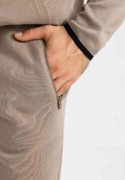 DeFacto Slim Fit- Trainingsbroek - Beige 9 DeFacto Slim Fit- Trainingsbroek - Beige -ZALANDO WINKEL f1318013a12e425f922d64b0b0842b19