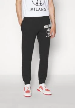 MOSCHINO Trousers - Trainingsbroek - Fantasy Black -ZALANDO WINKEL f416acefa006430da97f818723c821ae