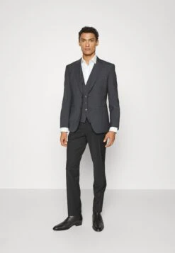 Boss Huge - Colbert - Dark Grey -ZALANDO WINKEL f75aa64b2a2a4e5490c95279aeb344ee