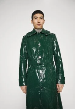 Zach - Mantel - Moss Green Patent -ZALANDO WINKEL f84f16662e9d4b8596b92771e7f2af51