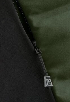 Sail Racing Welded Light Race - Bodywarmer - Dark Forest -ZALANDO WINKEL fcf008968d6c4d569341b5709a7ea712