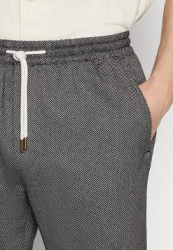 Relaxed Pant Unisex - Broek - Black -ZALANDO WINKEL ff9274cc297b4f0d99183d1c74236917